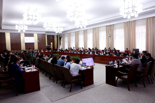 Жижиг, дунд үйлдвэрлэл эрхлэгчдэд дэмжлэг үзүүлэхийг хүсэв